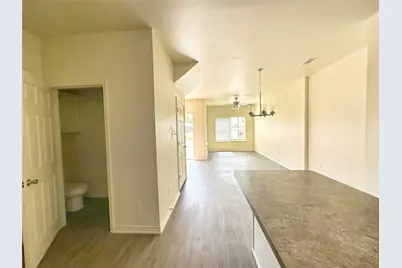 1709 St Louis Avenue, Fort Worth, TX 76110 - Photo 10