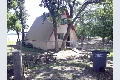 999 Roberts Cut Off Road, Bowie, TX 76230 - Photo 2