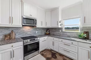 431 Advance Rd, Weatherford, TX 76088 - Photo 12