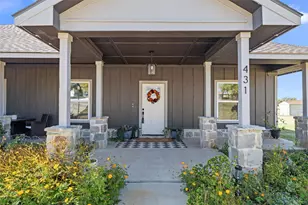 431 Advance Rd, Weatherford, TX 76088 - Photo 2