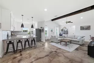 431 Advance Rd, Weatherford, TX 76088 - Photo 8