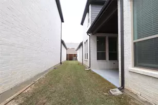 12978 Caprock Dr, Frisco, TX 75035 - Photo 18