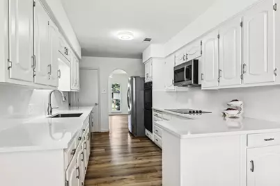 6809 Welch Avenue, Fort Worth, TX 76133 - Photo 12