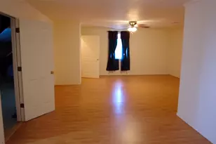 606 S Wade St, Tehuacana, TX 76686 - Photo 16