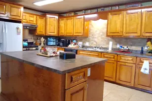 606 S Wade St, Tehuacana, TX 76686 - Photo 6