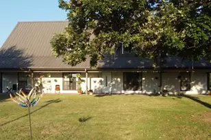 606 S Wade St, Tehuacana, TX 76686 - Photo 2