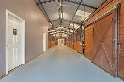 6586 Lone Star Lane, Aubrey, TX 76227 - Photo 32