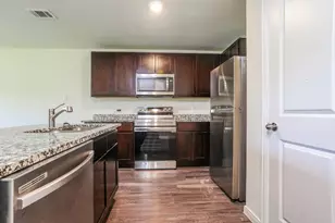 2515 Lyle Ave, Waco, TX 76708 - Photo 8