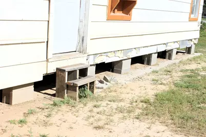 501 E Church Street, San Saba, TX 76877 - Photo 4