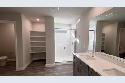 1149 Keystone Drive, Granbury, TX 76048 - Photo 10