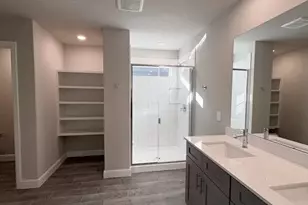 1149 Keystone Dr, Granbury, TX 76048 - Photo 10