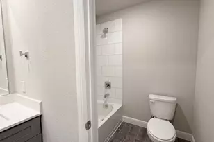 1149 Keystone Dr, Granbury, TX 76048 - Photo 16