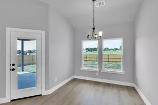 520 E Lamar St, Palmer, TX 75152 - Photo 14