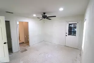 1065 W Pecan St, Stephenville, TX 76401 - Photo 38