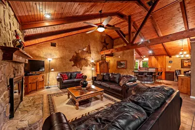 188 Hacienda, Pottsboro, TX 75076 - Photo 6