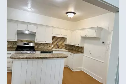 421 Jackson Street, Krum, TX 76249 - Photo 6