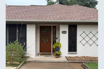 104 Cluster Drive, Mineral Wells, TX 76067 - Photo 2