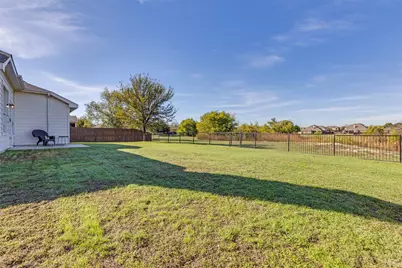 13729 Village Vista Drive, Fort Worth, TX 76052 - Photo 32