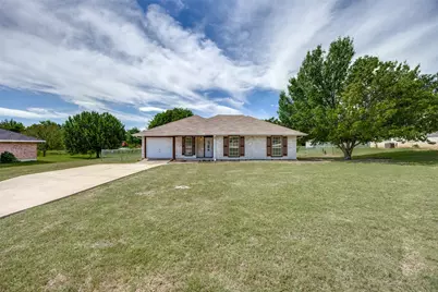 505 W Thomas Street, Leonard, TX 75452 - Photo 1