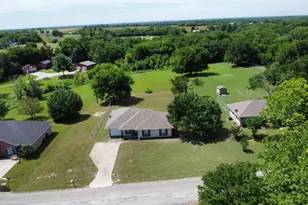 505 W Thomas St, Leonard, TX 75452 - Photo 24