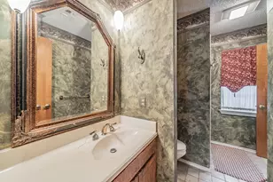 305 Warbler Dr, Bedford, TX 76021 - Photo 40