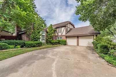 305 Warbler Drive, Bedford, TX 76021 - Photo 2