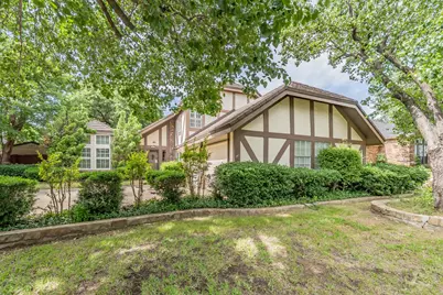 305 Warbler Drive, Bedford, TX 76021 - Photo 1