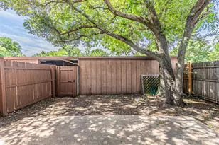 3626 Holly Tree Trail, Garland, TX 75044 - Photo 38