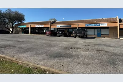 204 S Ridgeway Drive #Suite 212, Cleburne, TX 76033 - Photo 1