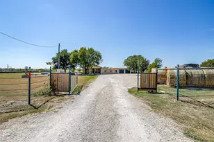 9809 N Hwy 171, Godley, TX 76044 - Photo 28