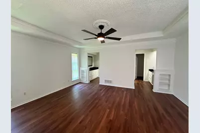 526 Tiffany Trail, Richardson, TX 75081 - Photo 6