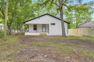 103 N Mill St, Savoy, TX 75479 - Photo 4