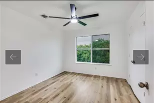 925 Blue Sky Dr, Arlington, TX 76002 - Photo 8