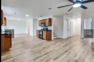 925 Blue Sky Dr, Arlington, TX 76002 - Photo 6