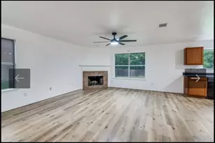 925 Blue Sky Dr, Arlington, TX 76002 - Photo 2