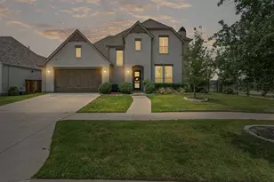 1720 Rolling Heights Ln, Fort Worth, TX 76008 - Photo 4
