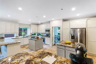 3921 Salem Ct, Plano, TX 75023 - Photo 14