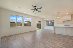 1144 Goldenrod Dr, Godley, TX 76044 - Photo 8