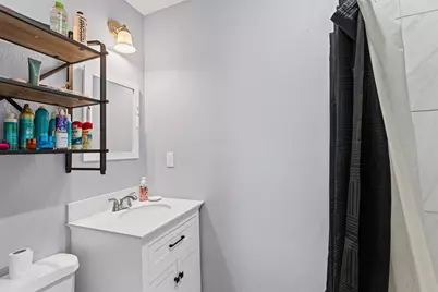 105 S Lavaca Street, Whitney, TX 76692 - Photo 22