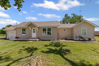 105 S Lavaca Street, Whitney, TX 76692 - Photo 6