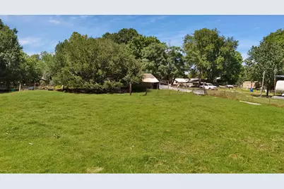 W Patterson Street, Grand Saline, TX 75140 - Photo 12