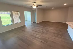 7302 Farmhouse Dr, Garland, TX 75043 - Photo 4