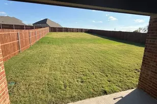 7302 Farmhouse Dr, Garland, TX 75043 - Photo 6