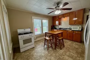 322&410 E Division St, Muenster, TX 76252 - Photo 28