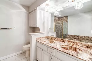 919 Liberty Ct, Dallas, TX 75204 - Photo 18