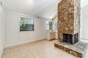 919 Liberty Ct, Dallas, TX 75204 - Photo 12