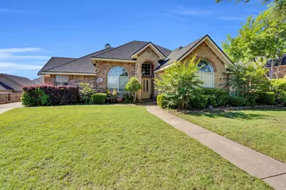 1607 W Westhill Drive, Cleburne, TX 76033 - Photo 2