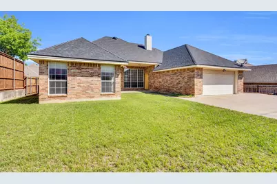 1607 W Westhill Drive, Cleburne, TX 76033 - Photo 34