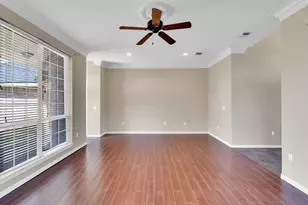 1607 W Westhill Dr, Cleburne, TX 76033 - Photo 12