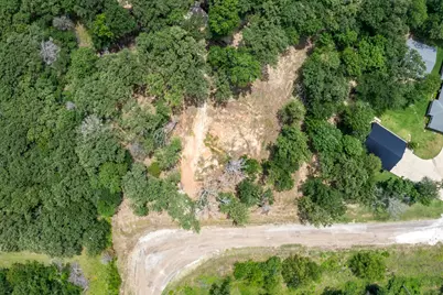 123 Oakmont Drive, Mabank, TX 75147 - Photo 2